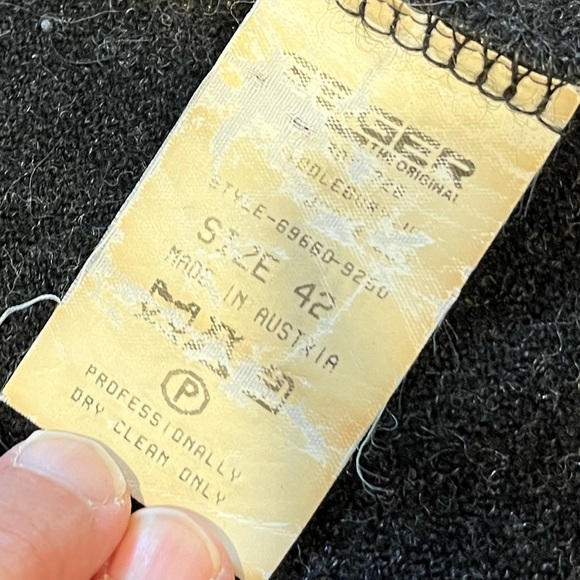 ❣️🩶 GEIGER Collection – Wool Jacket with Contrast Trim – Size 42 - Picture 14 of 14